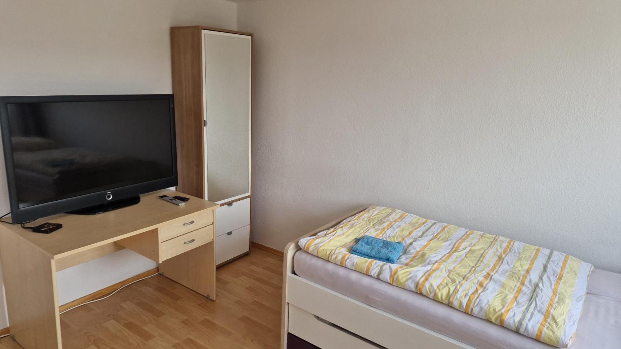 Rooms & Apartments Schwaebisch Gmuend Exterior photo